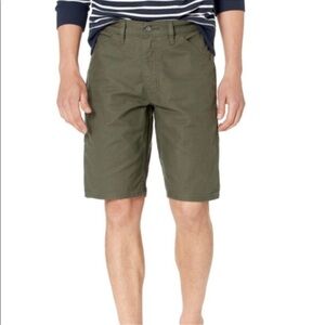 LEVI’S 545 WORKWEAR UTILITY SHORTS